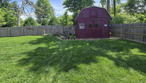 110 W Orchard Springs Dr