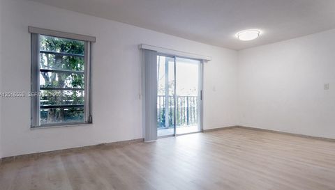 1821 Jefferson Ave