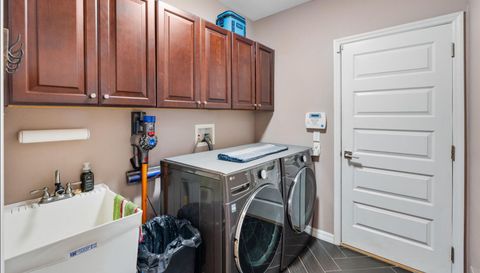 2304 INDIAN MOUND TRAIL
