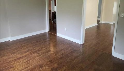 110 W Orchard Springs Dr