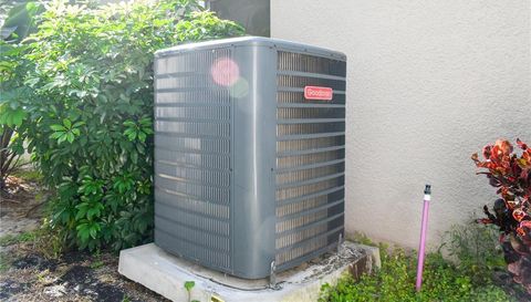 180 LAKE SMART CIRCLE