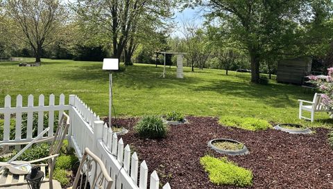 15772 East 1000th Avenue