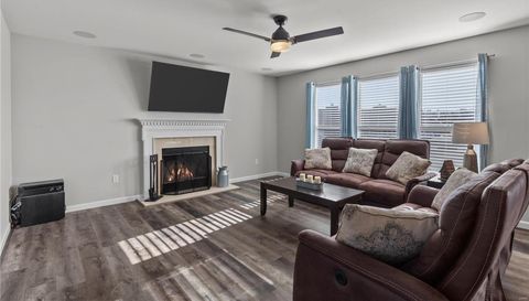 113 Creek Hollow Way