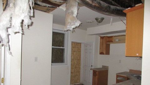 7608 - 10 S Phillips Avenue