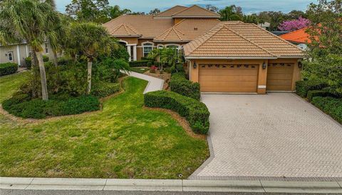 2123 Calusa Lakes