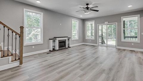 1559 Allen Ct