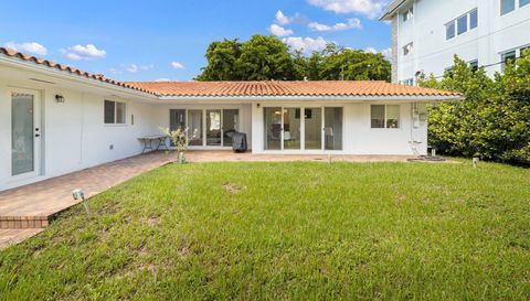 811 Capri St