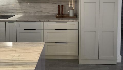 1071 S Header Canal Rd