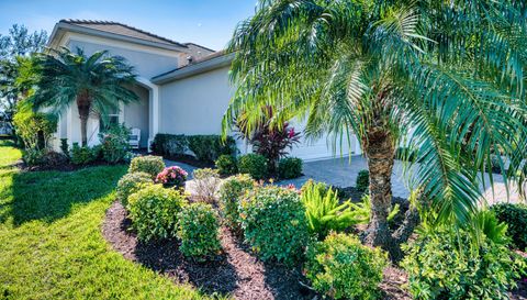 4882 Maymont Park Cir