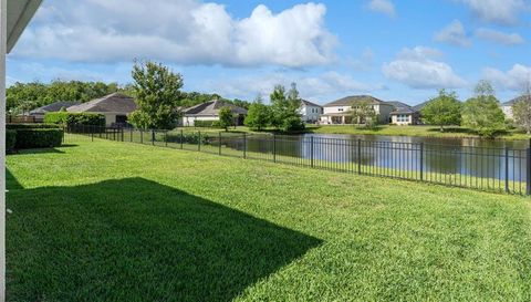 1173 FIELDSTONE CIRCLE