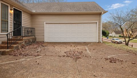 4328 W Hunters Glen St