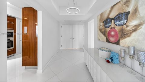 2711 N Ocean Dr