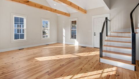 304 S Prairie Street