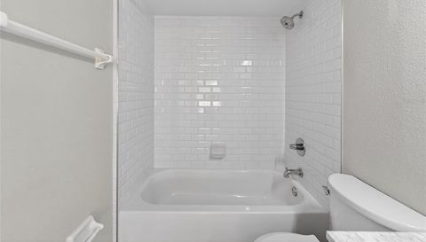 658 GREEN VALLEY ROAD