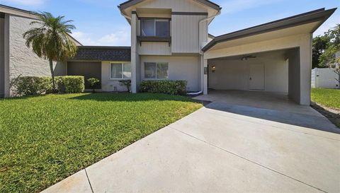 2617 BARKSDALE COURT
