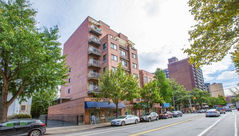 85-23 Broadway
