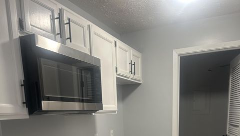 5516 Mountain Springs Cir