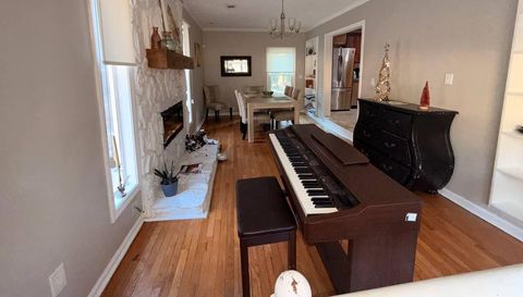 2940 Benjamin E Mays Dr SW