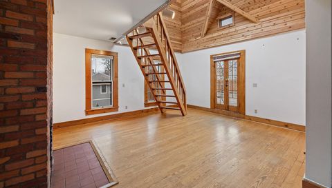 422 Laurel Avenue