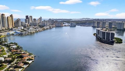 3500 Mystic Pointe Dr