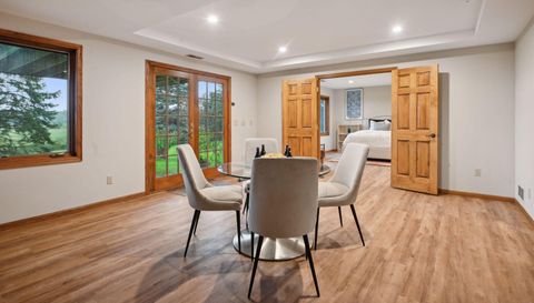 11292 Mount Curve Road