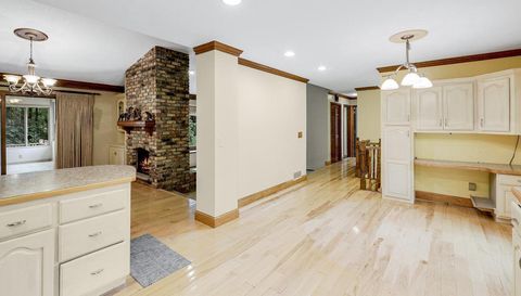 4775 126th Street Court N