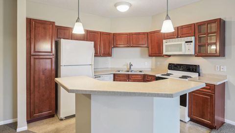 649 Old Highway 8 NW