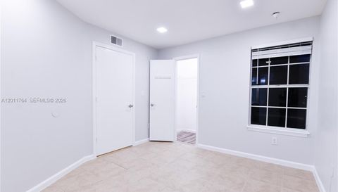1011 Crystal Way