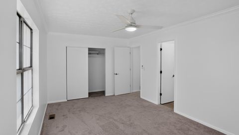 2920 Aspen Woods Entry