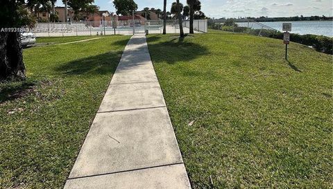 20860 San Simeon Way