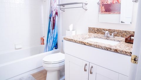 5656 Sheffield Greene Cir