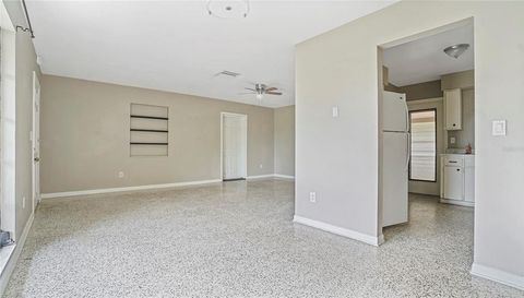 1367 GAINESVILLE DRIVE