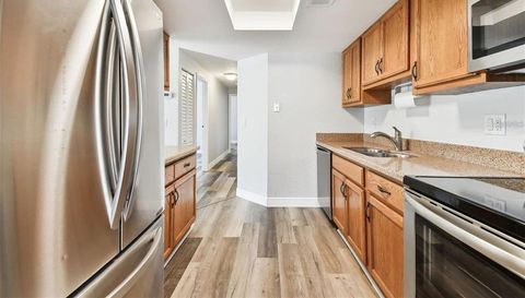 123 LOBLOLLY COURT