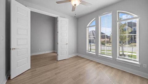 1216 Blanket Flower DR