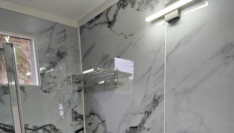 4710 Springfield Blvd