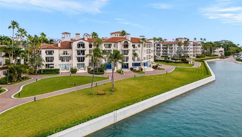 2245 Fisher Island Dr