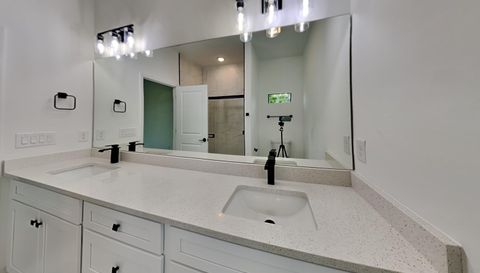 1320 Rio De Janeiro Ave