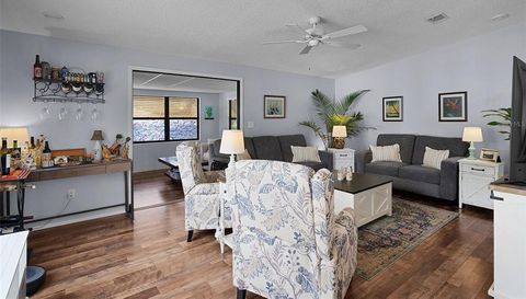 1717 PALM AIRE DRIVE