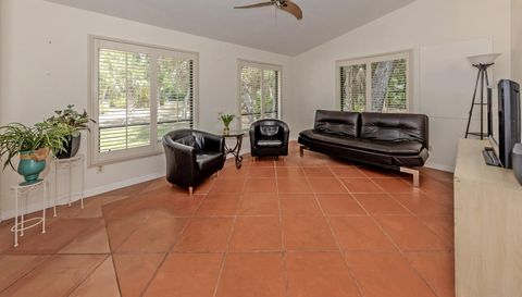 2602 Firetree Ln