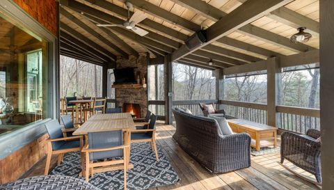 272 Heights Overlook