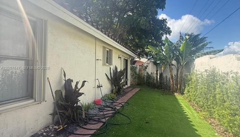 1004 San Remo Cir