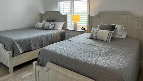 1465 GULF OF MEXICO DRIVE