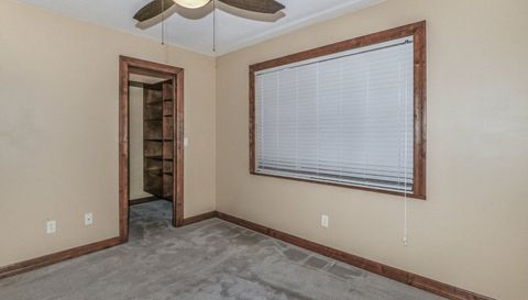 5184 S Riverview Cir