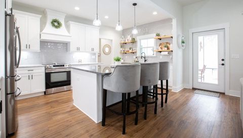 3395 Mariana Oaks Dr