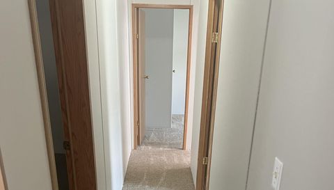 415 Crimson King Cir