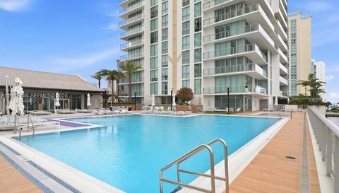 330 Sunny Isles Blvd