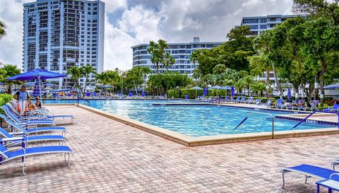 600 Three Islands Blvd