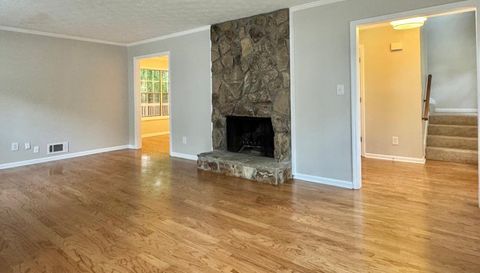 385 Tyson Cir