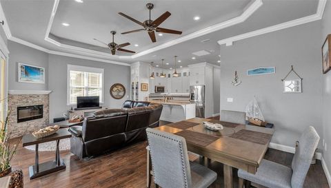 3272 FISH HAWK DRIVE