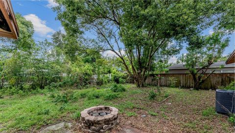 2406 Dellwood Dr